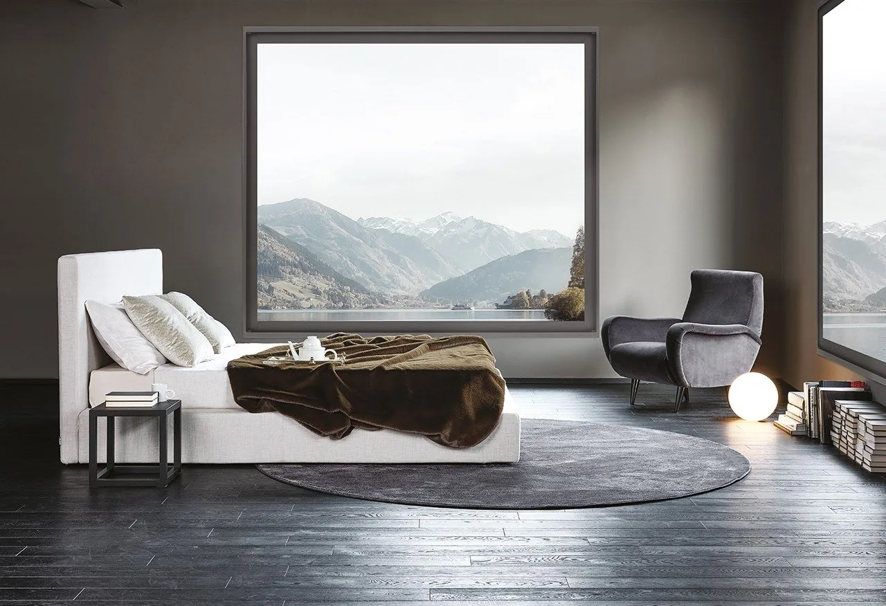 Кровать Gardone с прямым изголовьем на цоколе на заказ, фото 3